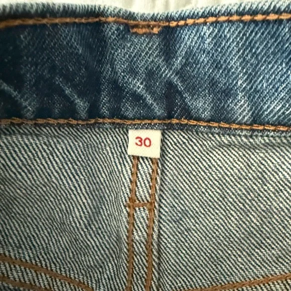 Levi’s Blue Mini Pencil Skirt with Distressed Denim - Picture 10 of 10